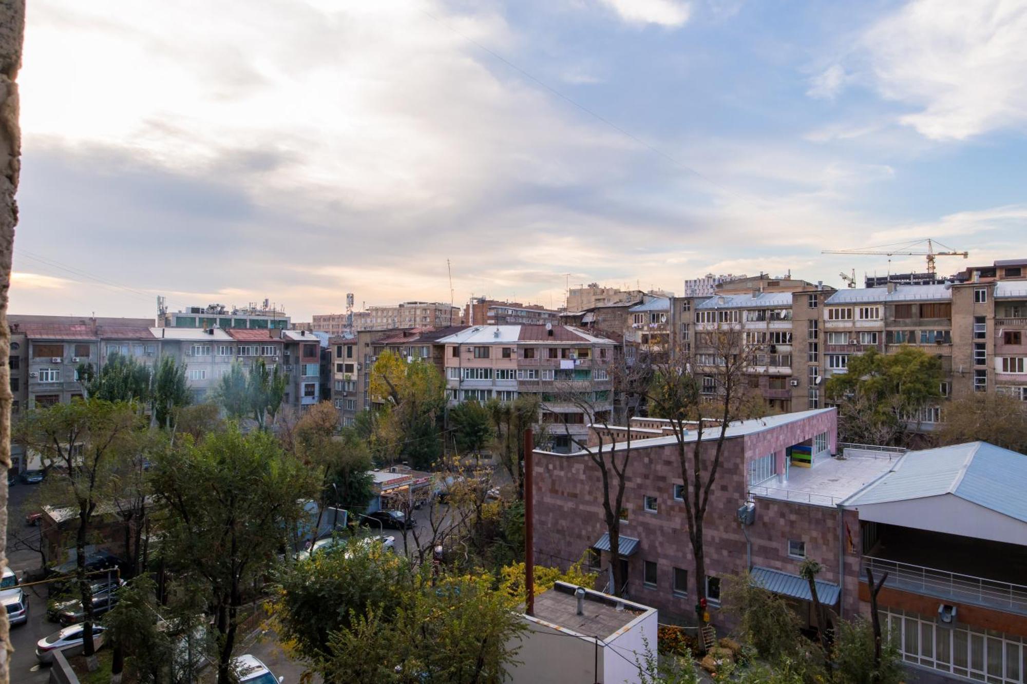 Sakharov Residence, Small Center Jerevan Buitenkant foto